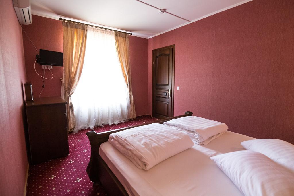Shelter Hotel & Restaurant Kolodezhno Zewnętrze zdjęcie