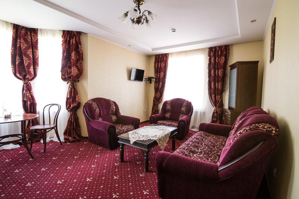 Shelter Hotel & Restaurant Kolodezhno Zewnętrze zdjęcie
